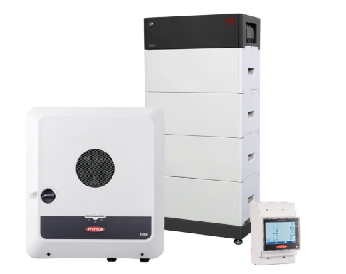 Comparativa Definitiva 2025: ¿Qué Inversor Fronius Híbrido es Mejor?