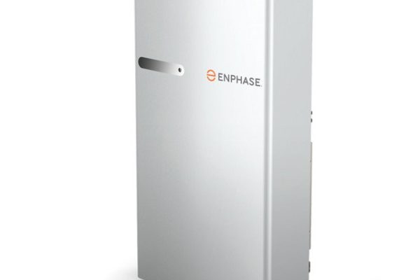 Tesla Powerwall vs Enphase vs Huawei: Batalla de Baterías de Litio